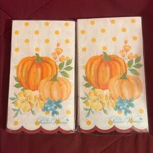Pioneer Woman 24 Count
Thanksgiving Pumpkin Dot 2 Ply
Paper Disposable Napkins